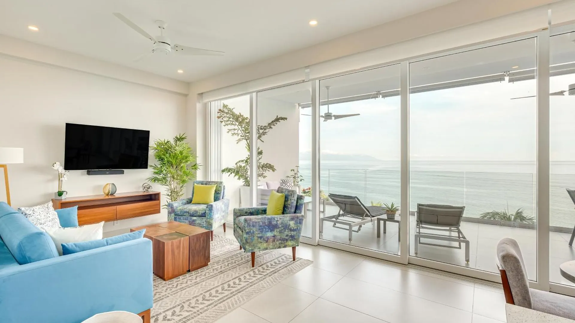 Puerto Vallarta Resort Condo, On-Site Beach Access
